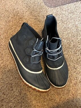 Sorel womens Black Waterproof Duck Boots